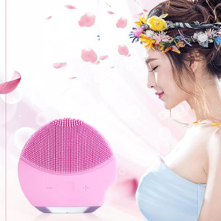 Facial Cleansing Brush